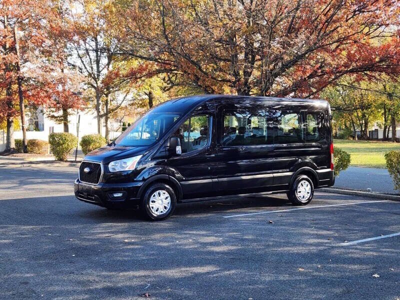 2024 Ford Transit photo 2