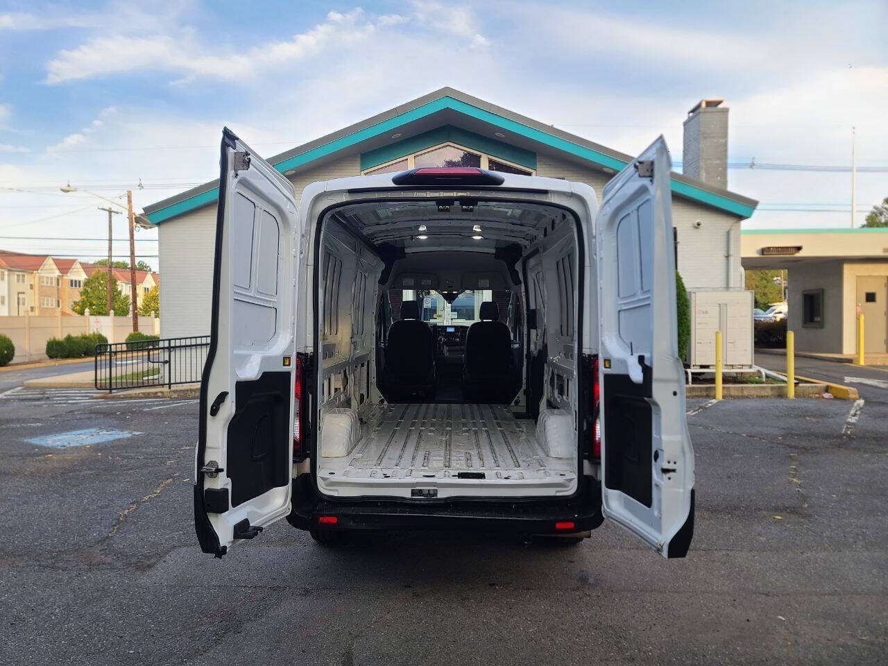2024 Ford Transit Van Base - Photo 12