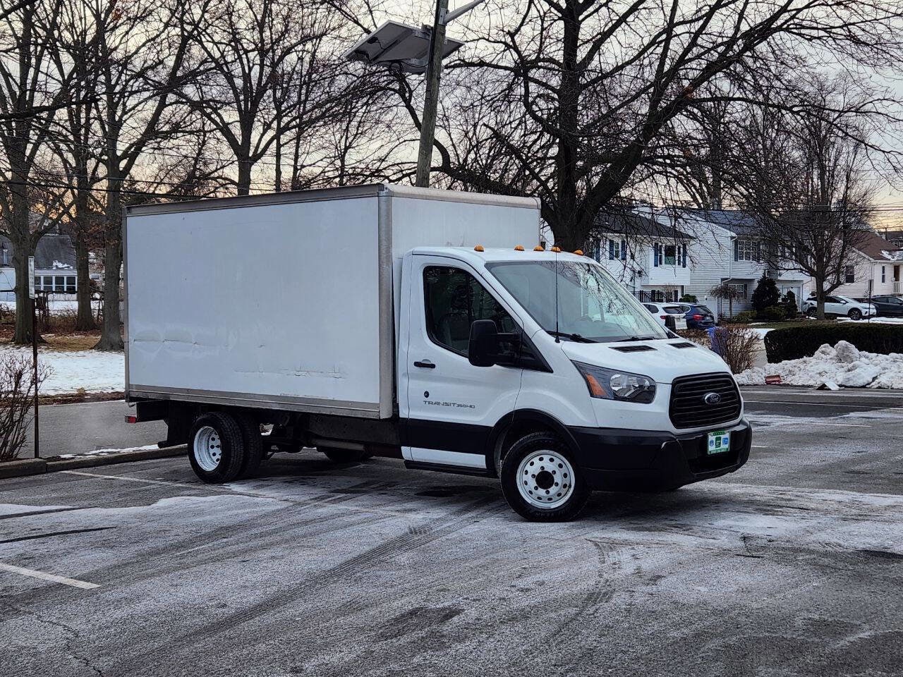 2019 Ford Transit Chassis Cab Base