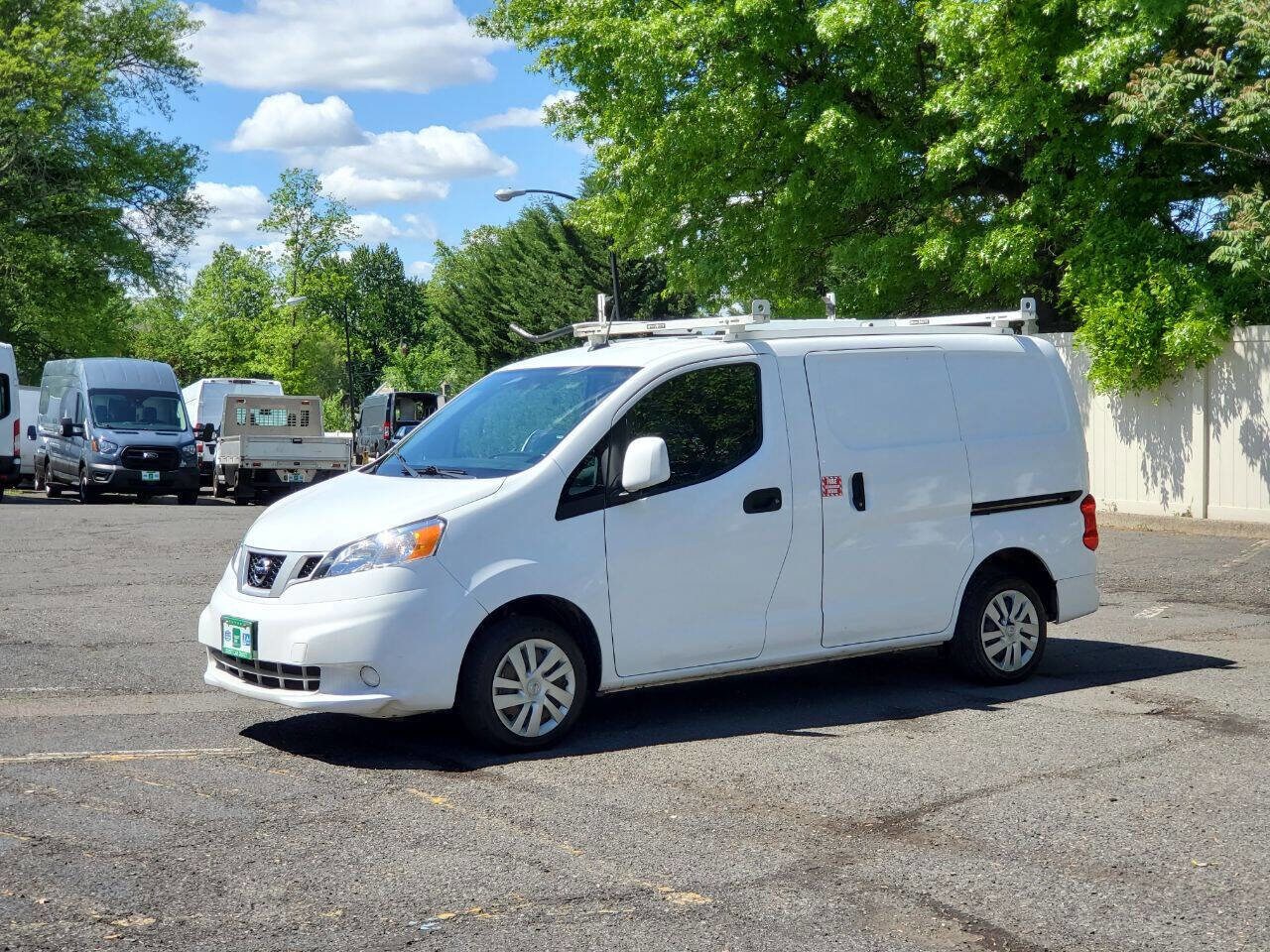2021 Nissan NV200 SV photo 3