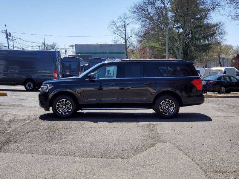 2024 Ford Expedition MAX XLT photo 4