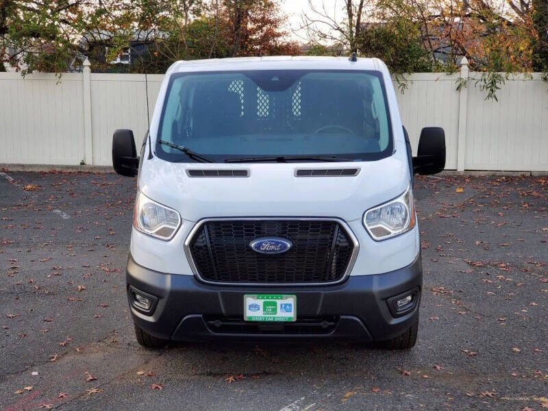 2024 Ford Transit photo 2