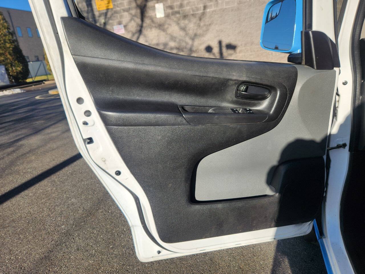 2021 Nissan NV200 SV - Photo 6