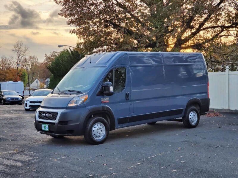 2018 Ram ProMaster 2500 Cargo Van photo 3
