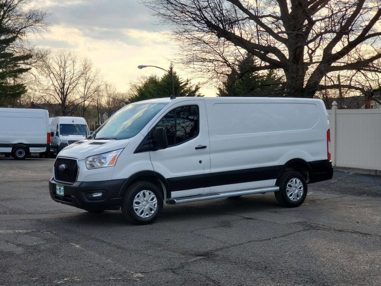2022 Ford Transit photo 3