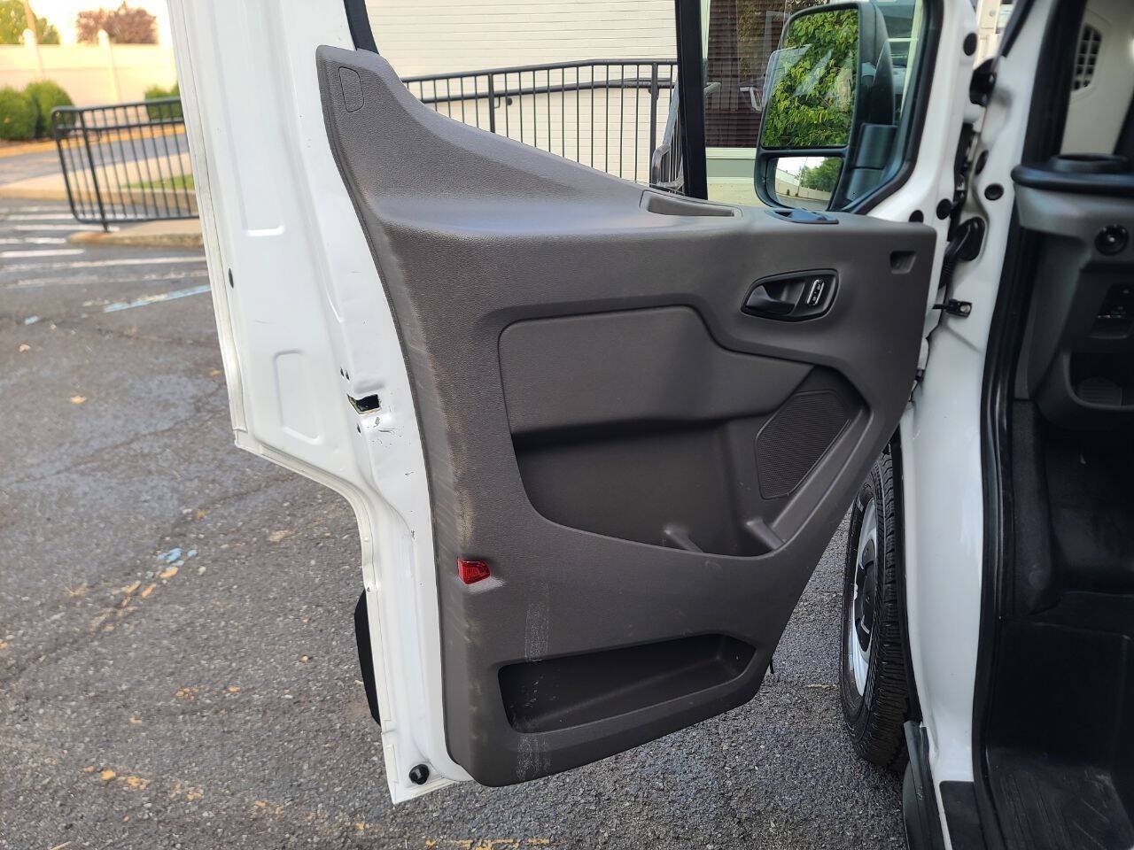 2024 Ford Transit Van Base - Photo 8