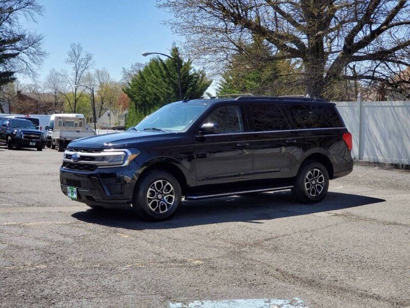2024 Ford Expedition MAX XLT photo 3