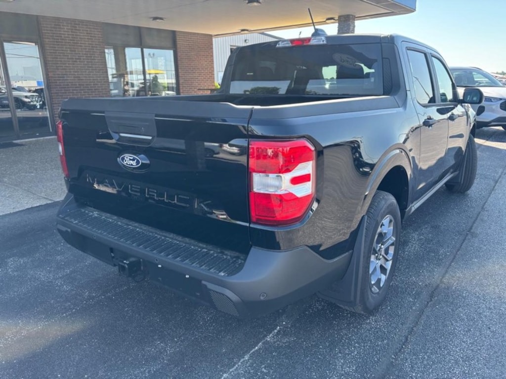 New 2026 Ford Maverick XLT TRUCK