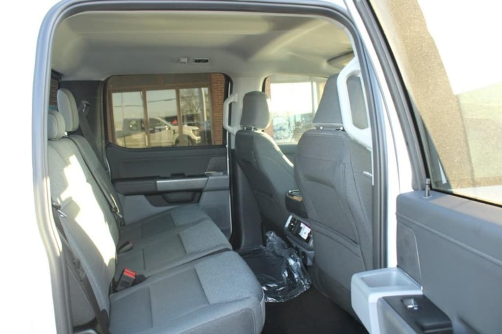 New 2025 Ford F-150 XLT TRUCK