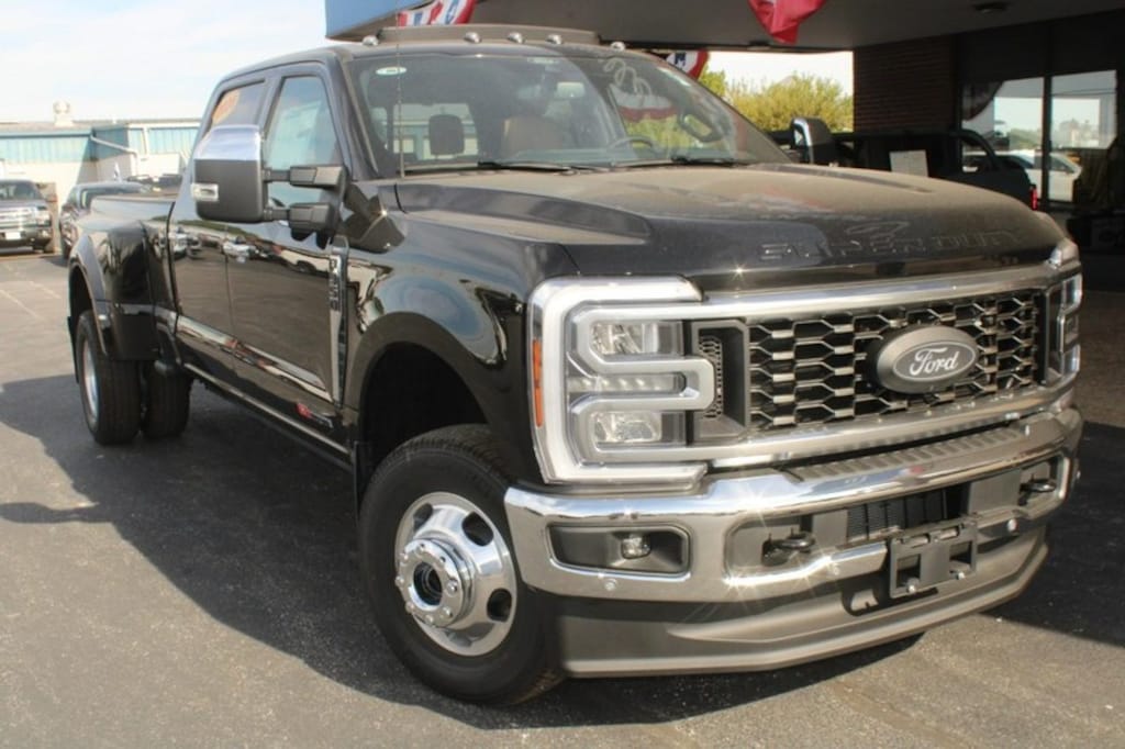 New 2026 Ford Super Duty F-350 Lariat TRUCK