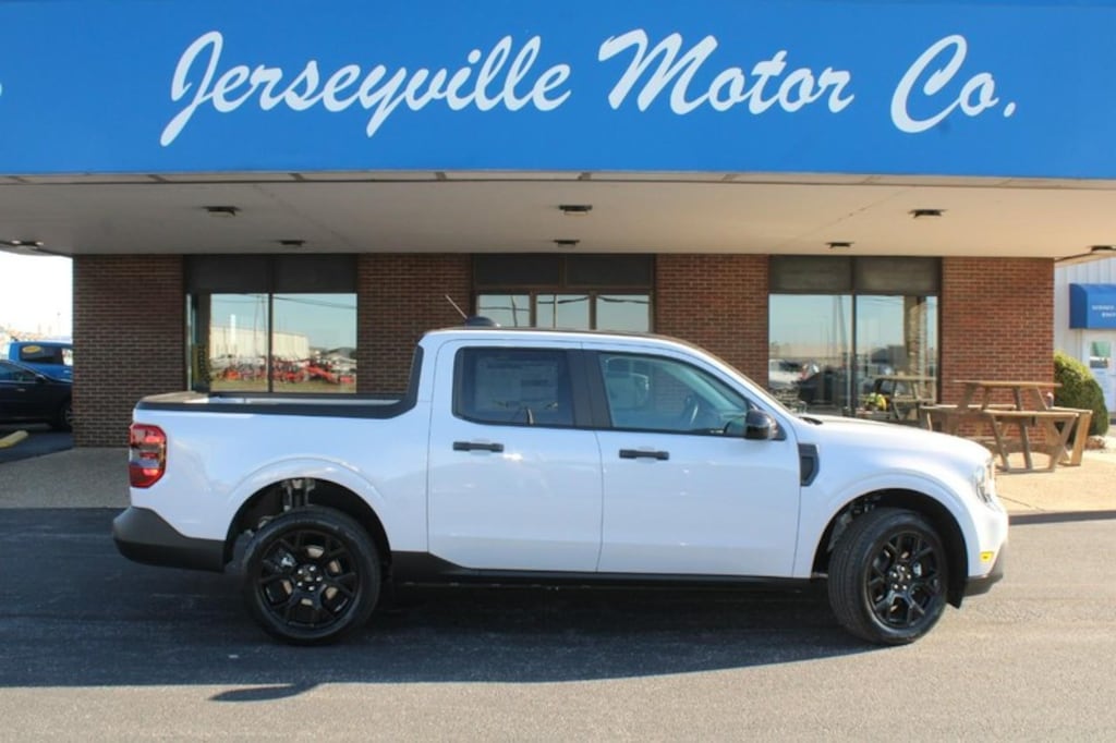 New 2025 Ford Maverick XLT TRUCK