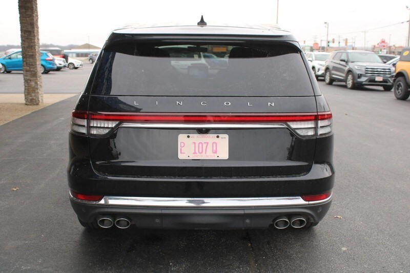 2023 Lincoln Aviator Reserve photo 3