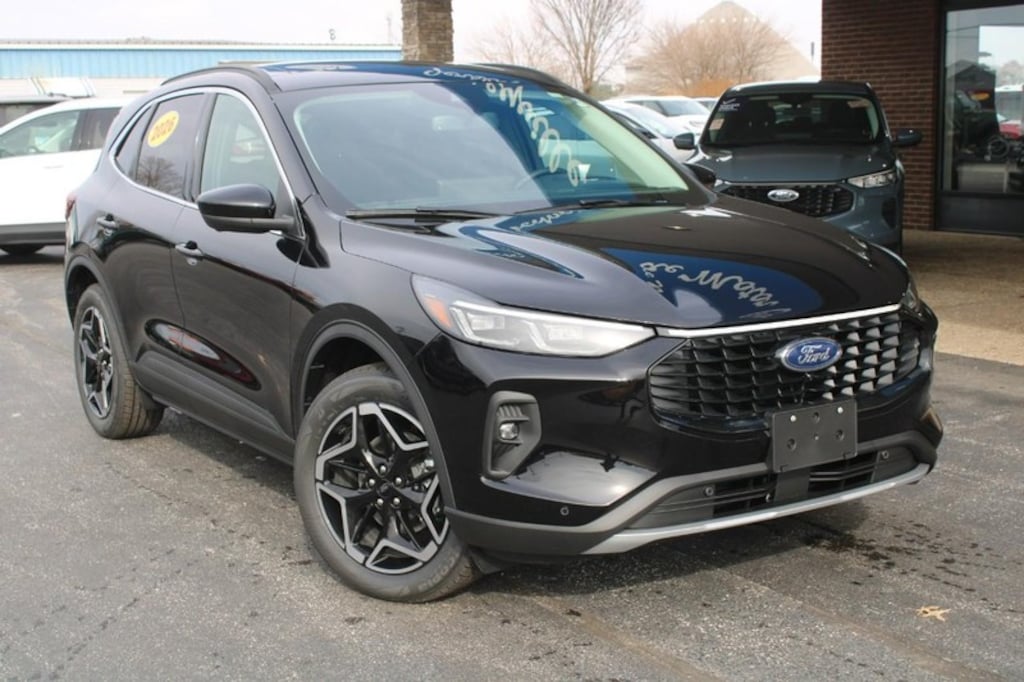 New 2026 Ford Escape Platinum SUV