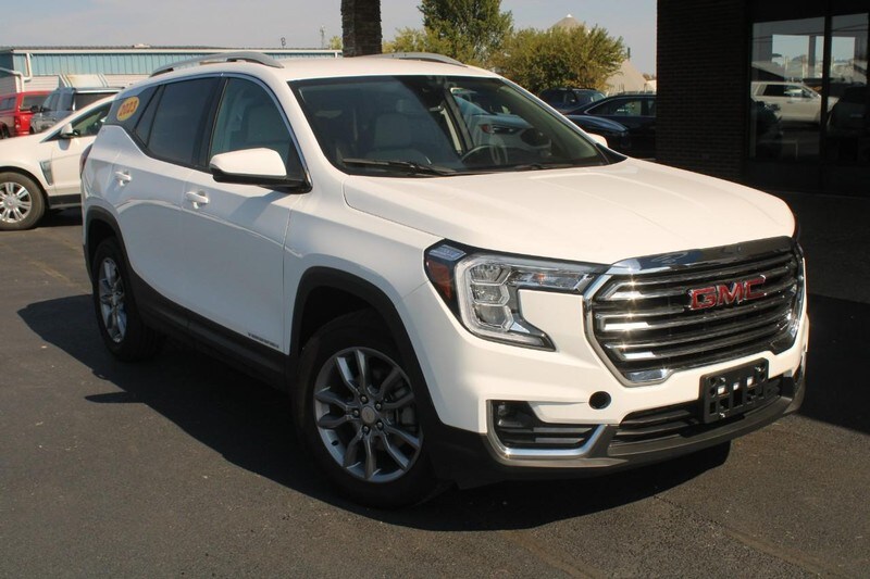 2023 Gmc Terrain SLT photo 2