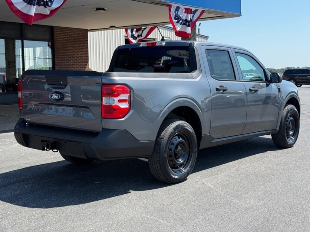 New 2026 Ford Maverick XL TRUCK