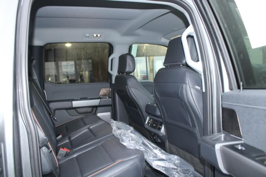 New 2026 Ford Super Duty F-250 Lariat TRUCK