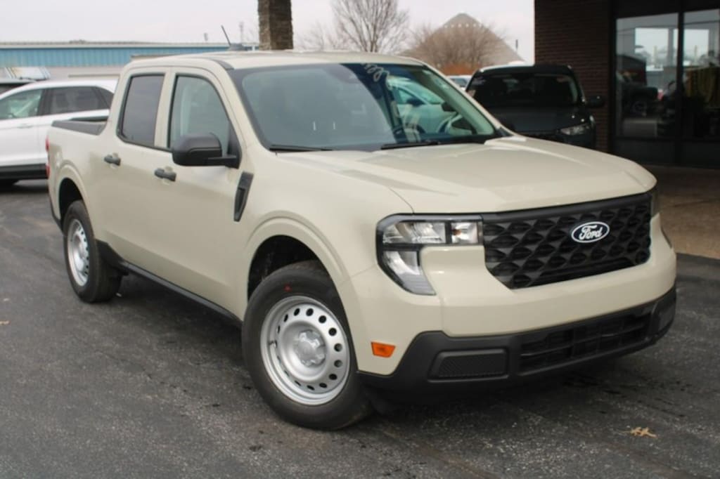 New 2025 Ford Maverick XL TRUCK
