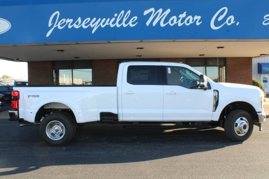 New 2026 Ford Super Duty F-350 XLT TRUCK