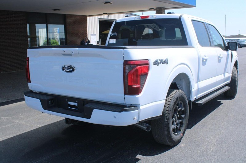 2025 Ford F-150 XLT photo 3