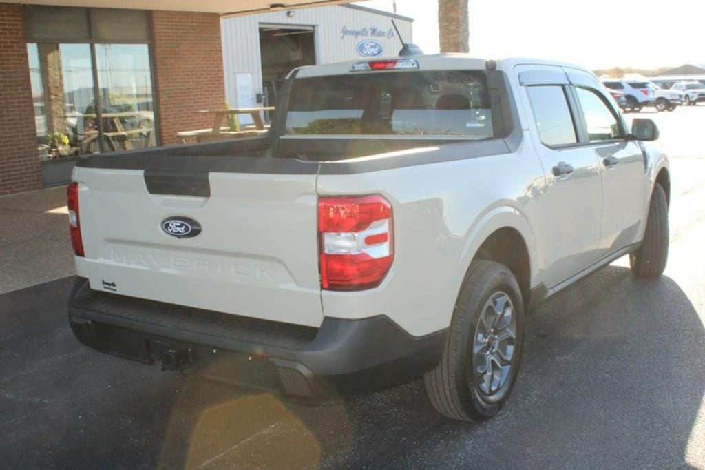 New 2025 Ford Maverick XLT TRUCK