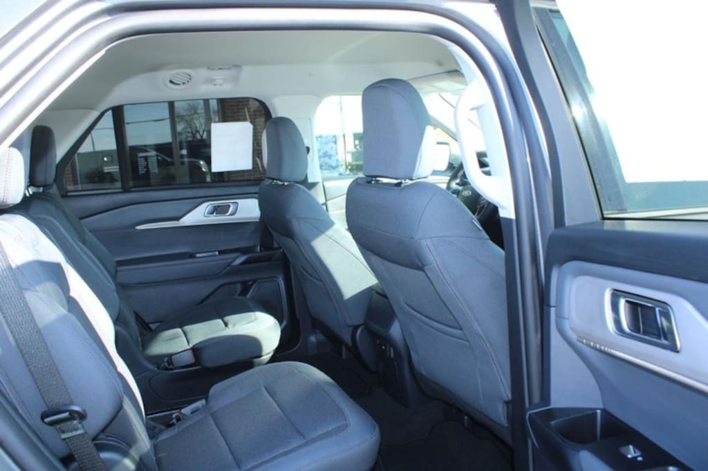 New 2026 Ford Explorer Active SUV