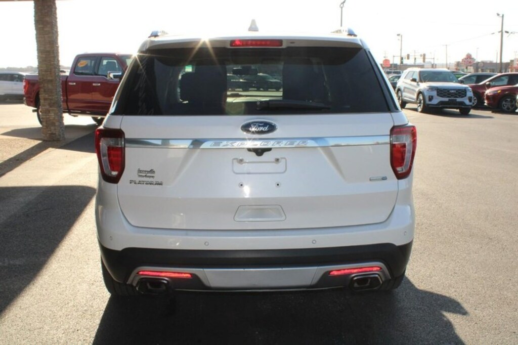 Used 2017 Ford Explorer Platinum SUV