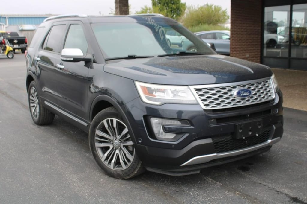 Used 2017 Ford Explorer Platinum SUV