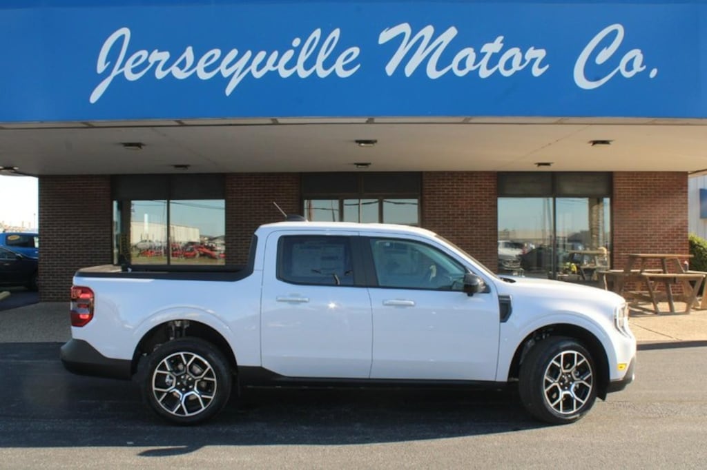 New 2025 Ford Maverick Lariat TRUCK