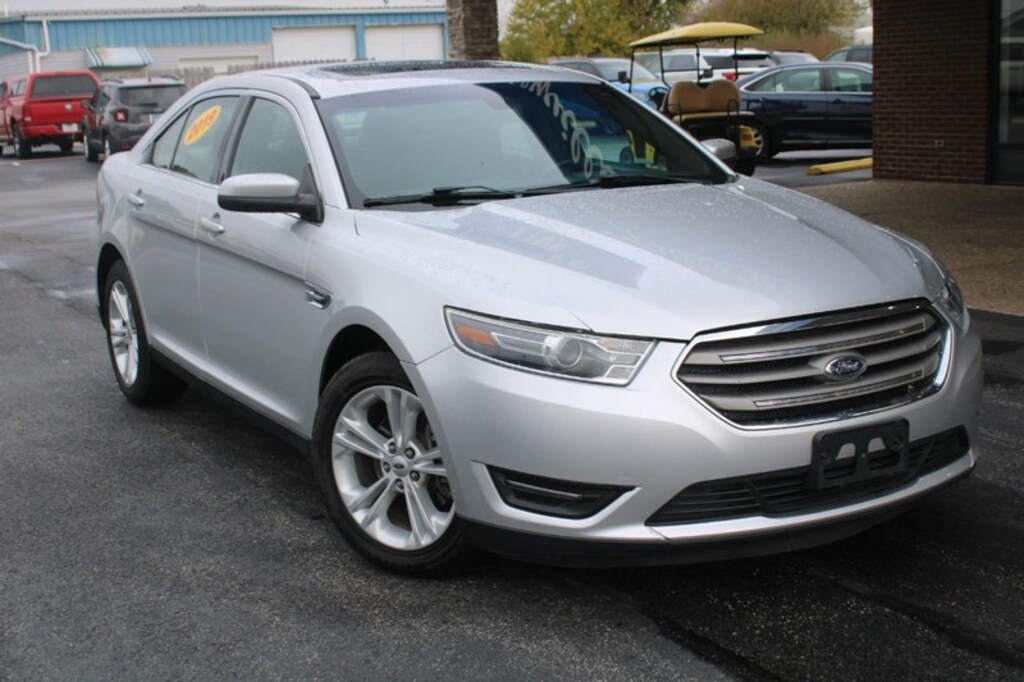 Used 2019 Ford Taurus SEL Sedan