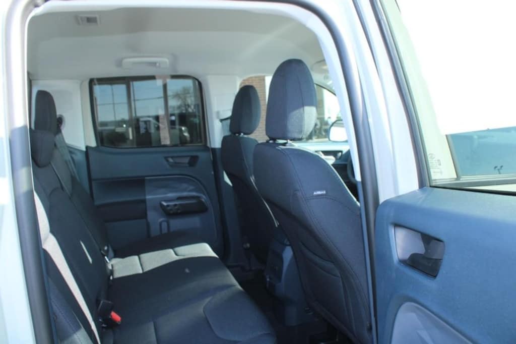 New 2025 Ford Maverick XL TRUCK