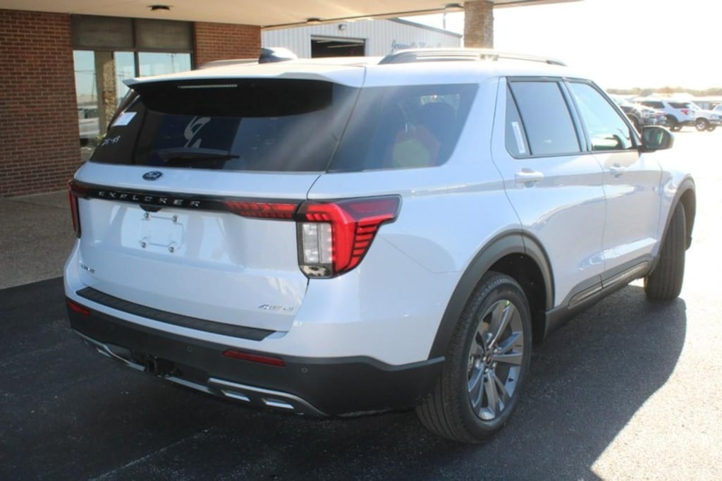 New 2026 Ford Explorer Active SUV