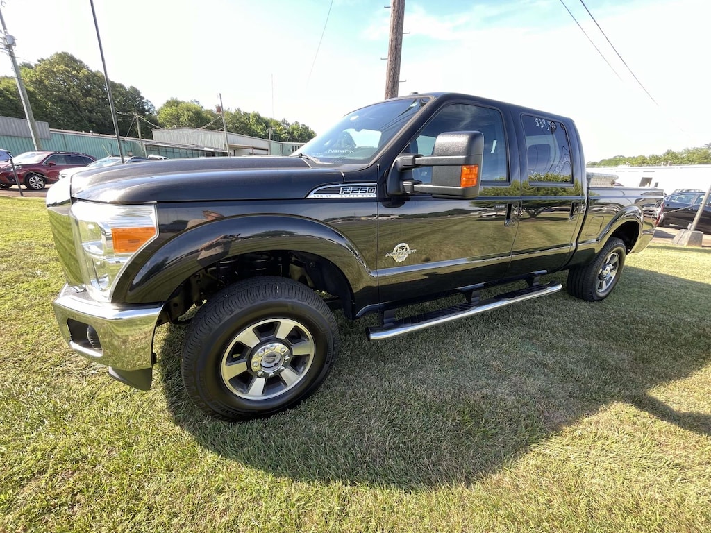 Used 2014 Ford Super Duty F-250 SRW 4WD Crew Cab 156 Lariat Crew Cab Pickup