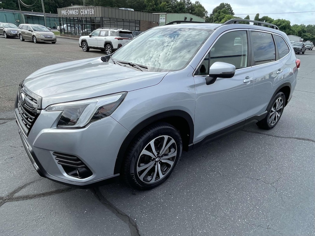 Used 2023 Subaru Forester Limited CVT Sport Utility