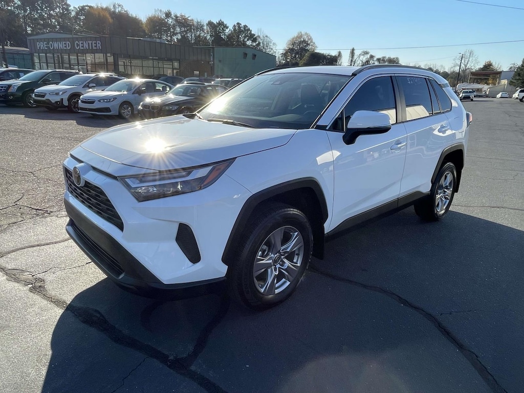 Used 2023 Toyota RAV4 XLE FWD (Natl) Sport Utility