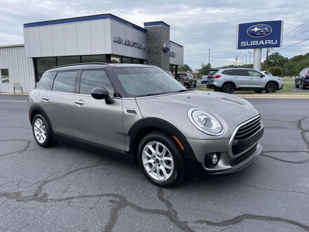 Used 2018 MINI Clubman Cooper FWD Car WMWLN5C59J2E34295 Hickory, NC