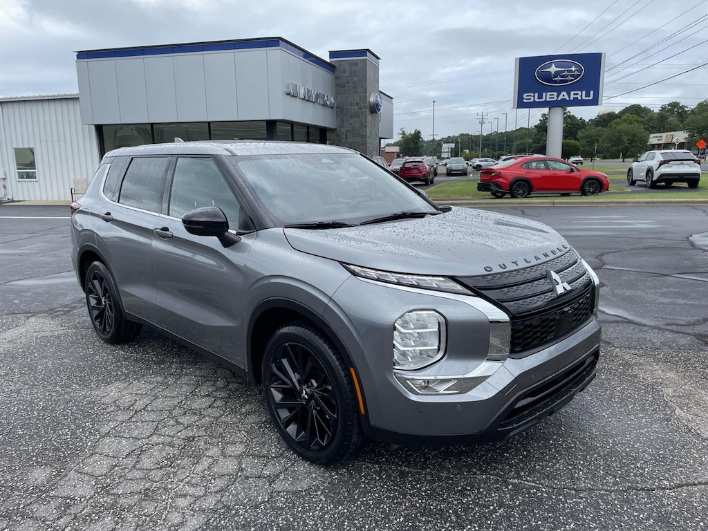 Used 2022 Mitsubishi Outlander Black Edition FWD Sport Utility