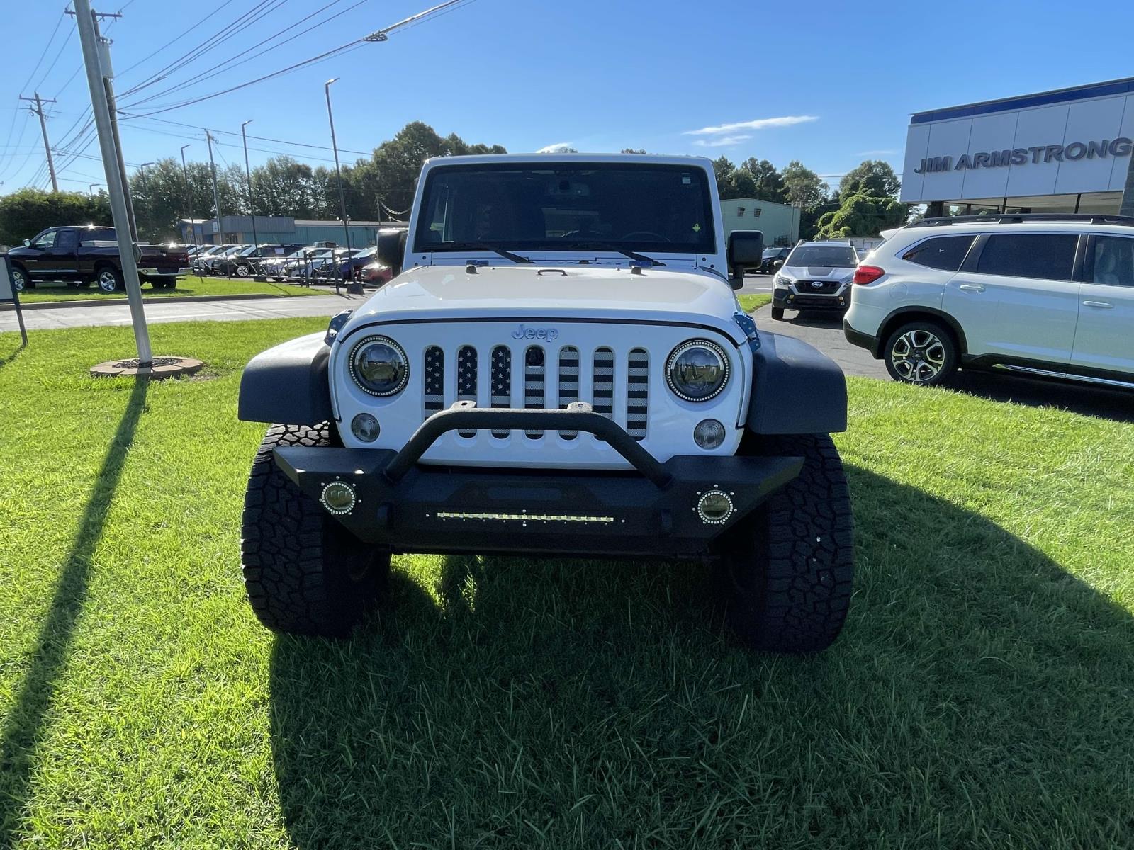 2014 Jeep Wrangler Unlimited Sport photo 2