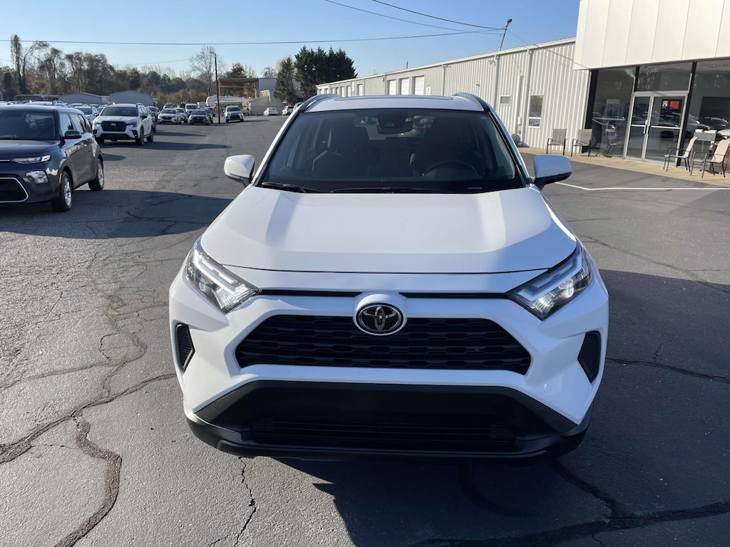 Used 2023 Toyota RAV4 XLE FWD (Natl) Sport Utility