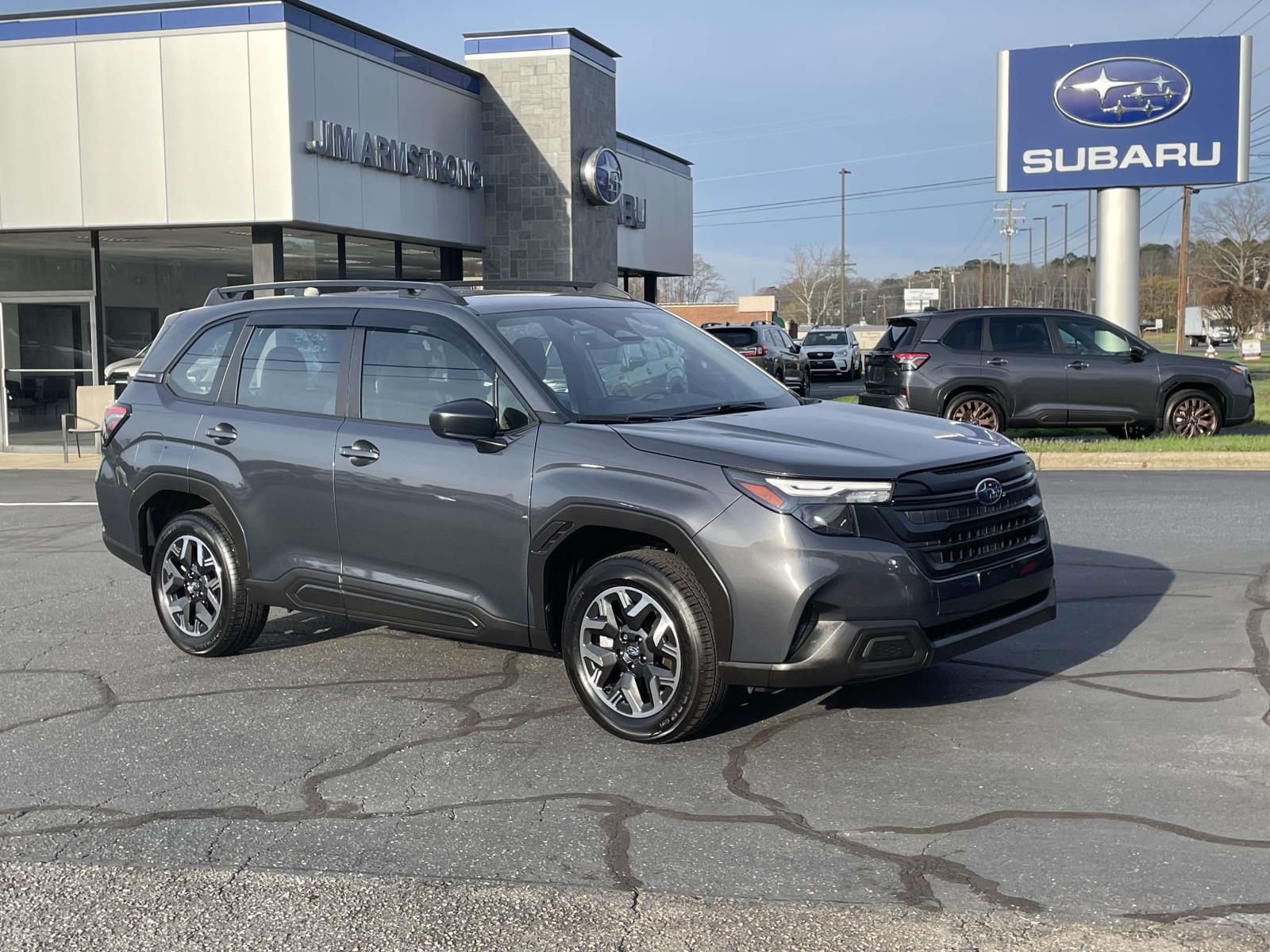 2025 Subaru Forester Base