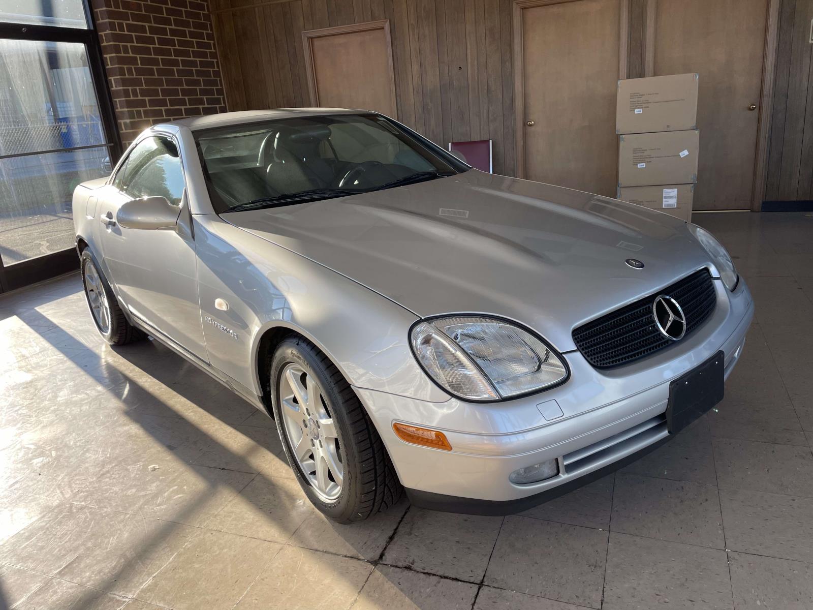 1999 Mercedes-Benz SLK Base