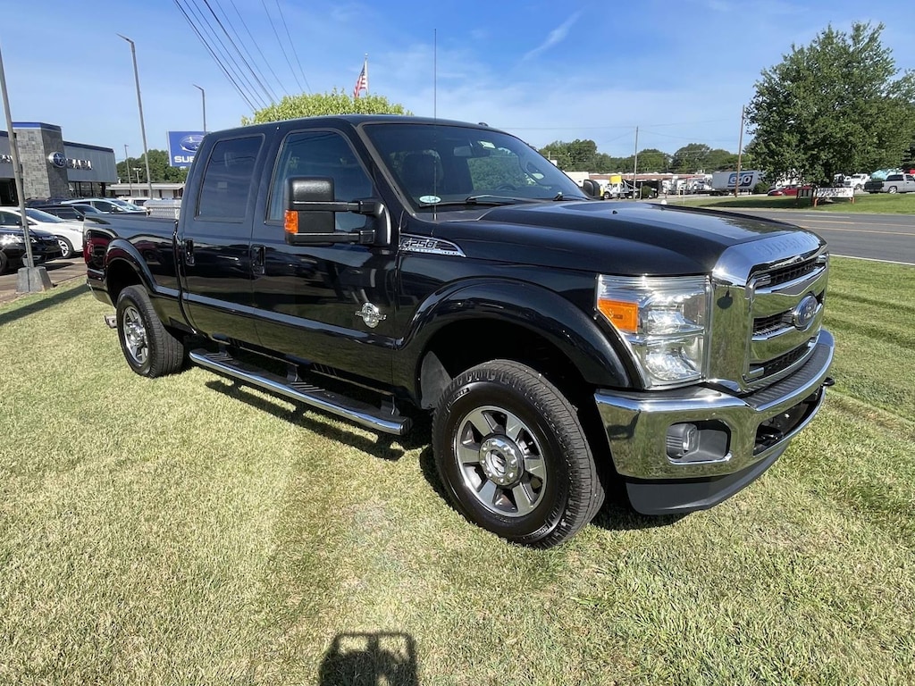 Used 2014 Ford Super Duty F-250 SRW 4WD Crew Cab 156 Lariat Crew Cab Pickup