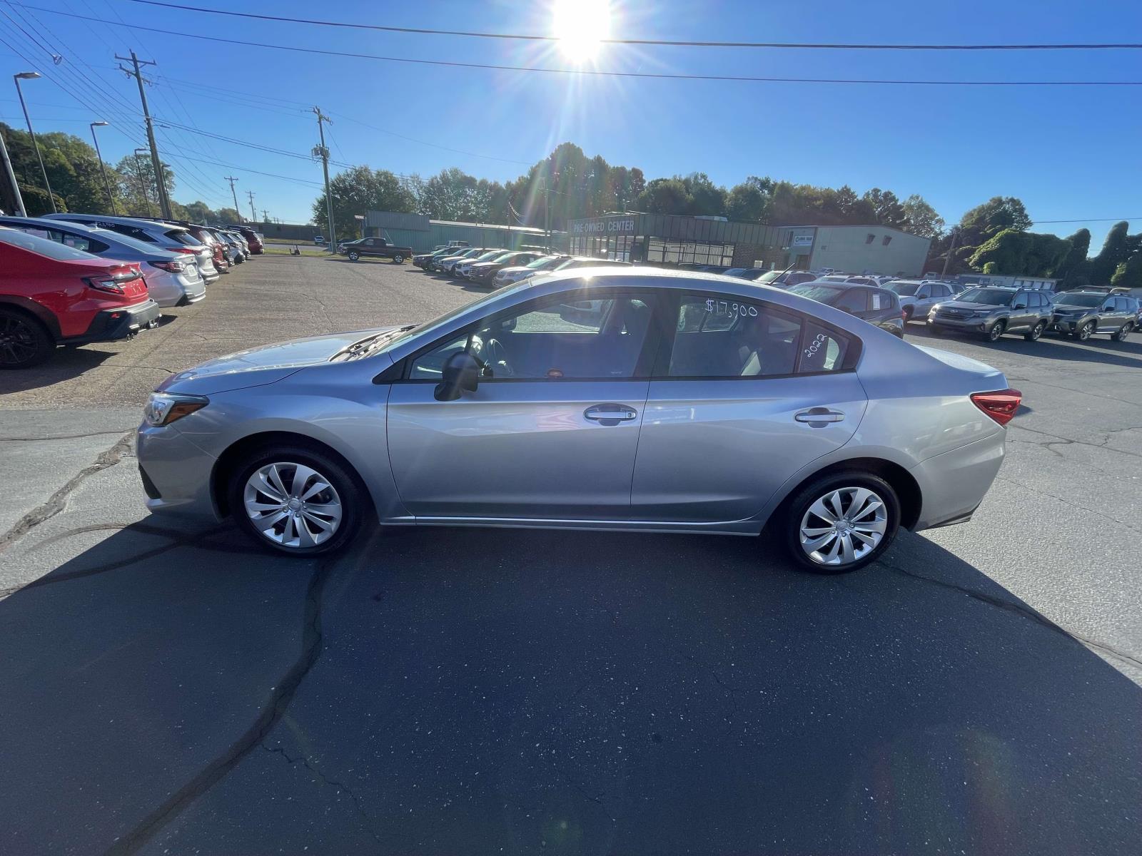 2022 Subaru Impreza Base photo 4