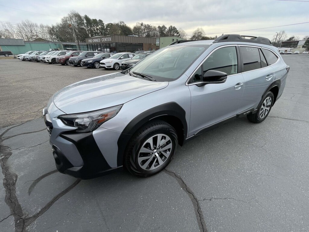 Used 2024 Subaru Outback Premium AWD Sport Utility