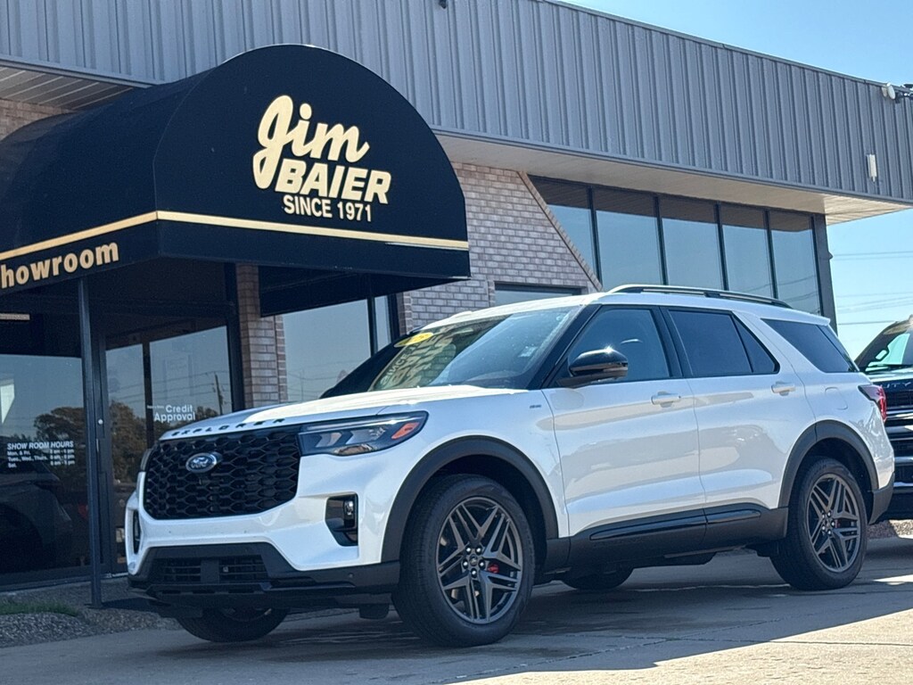 New 2025 Ford Explorer ST-Line