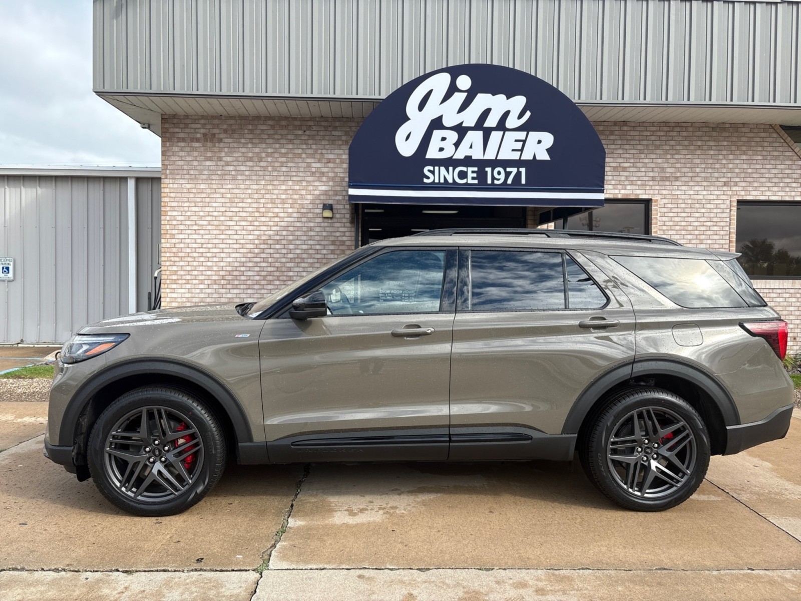 New 2027 Ford Explorer ST-Line SUV