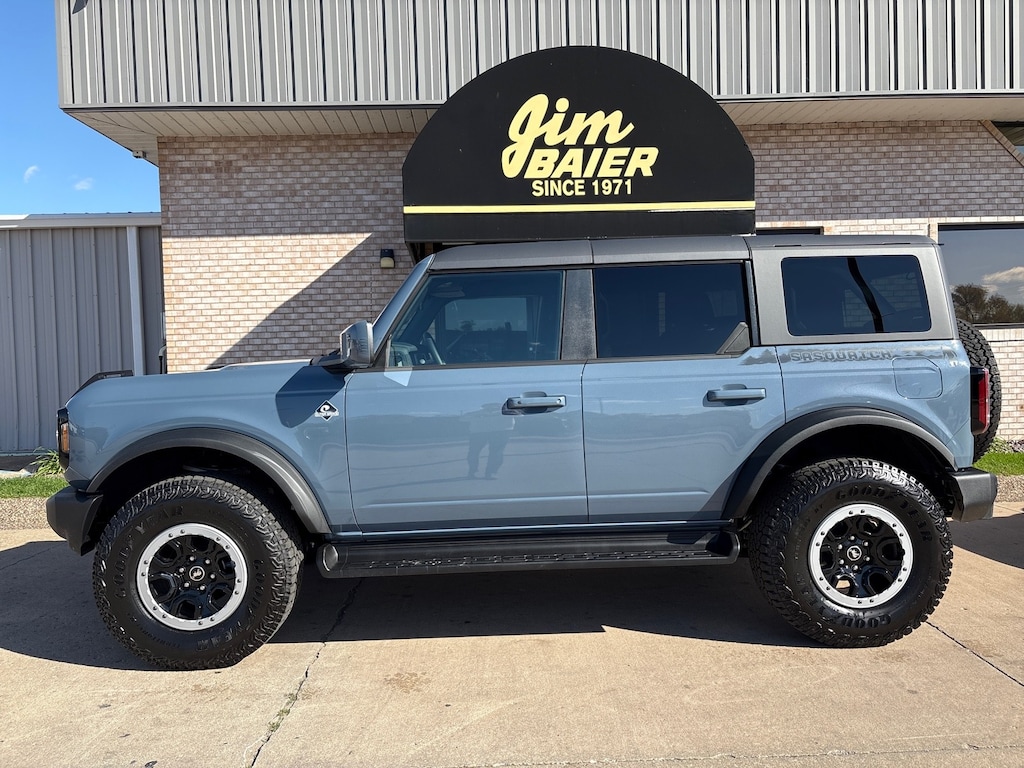 New 2025 Ford Bronco Outer Banks SUV