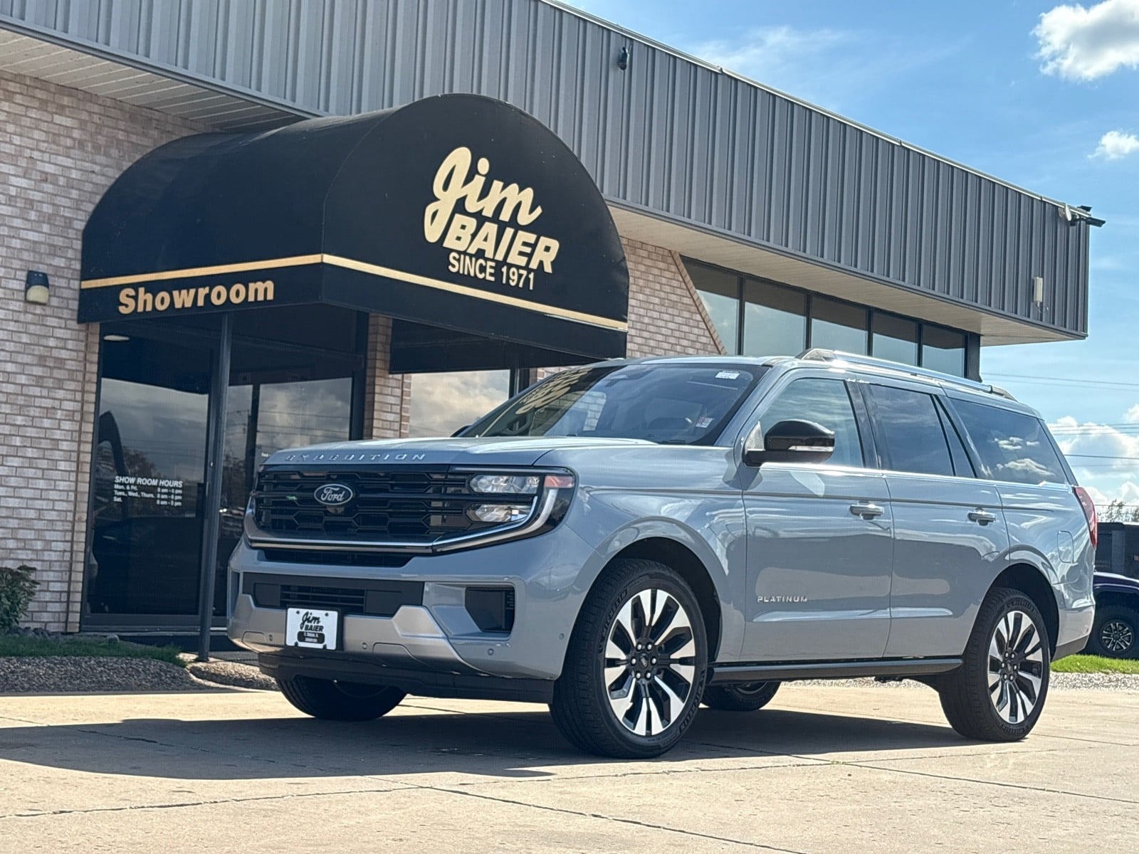 2025 Ford Expedition Platinum's photo