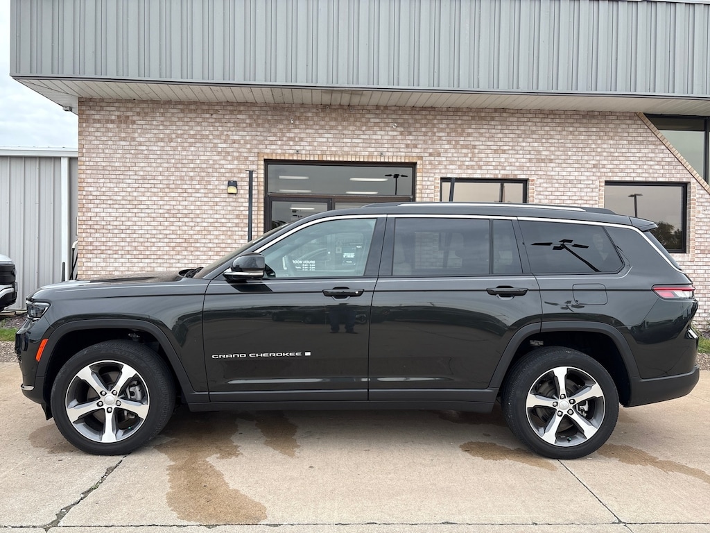 Used 2023 Jeep Grand Cherokee L Limited SUV