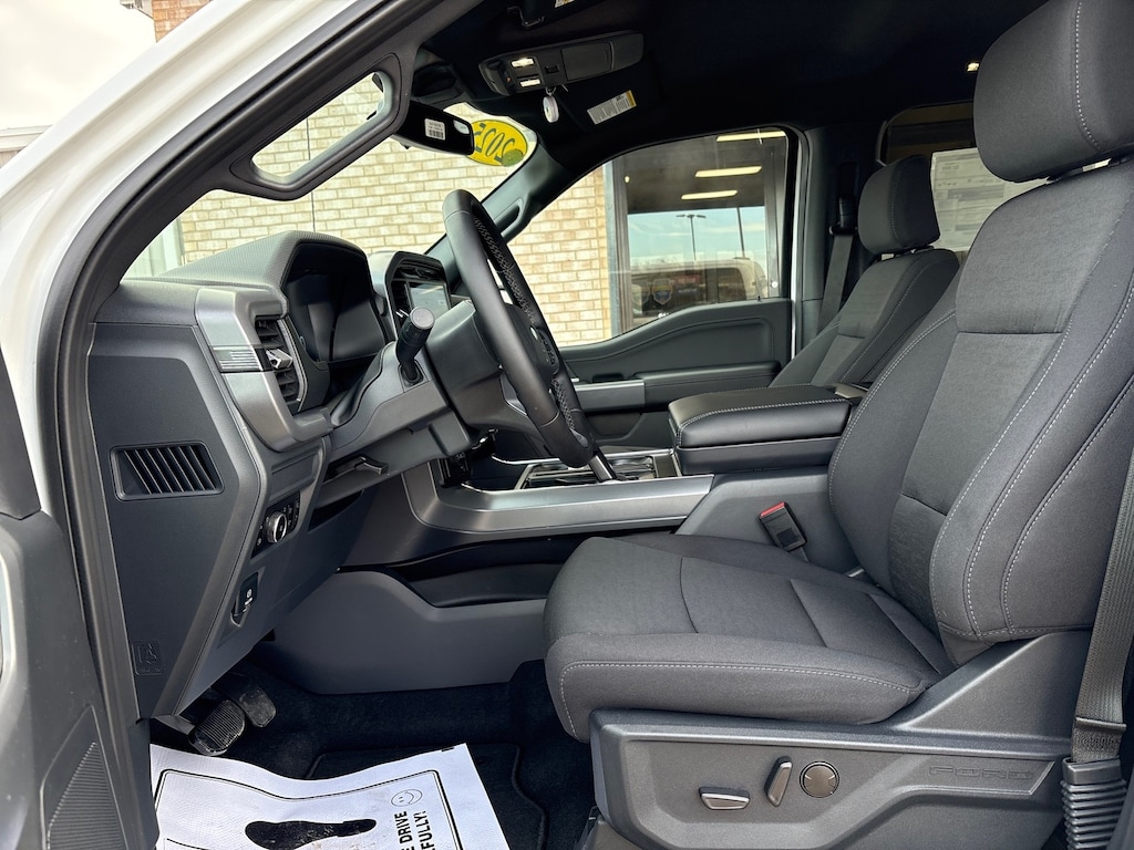 New 2025 Ford F-150 XLT Pickup Truck