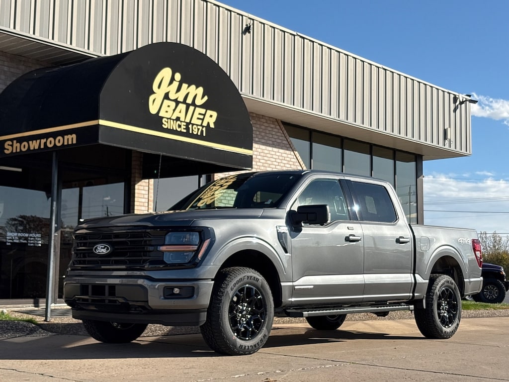 New 2025 Ford F-150 XLT Pickup Truck